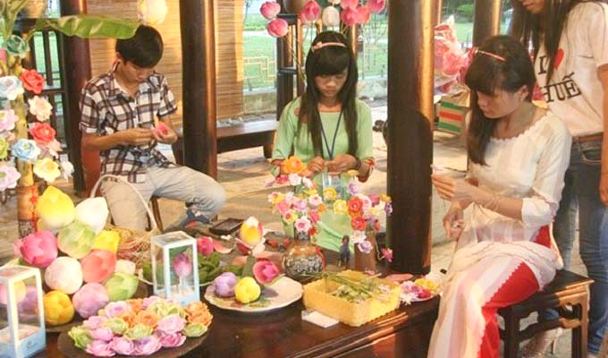 Thua Thien-Hue develops specialties, souvenir items