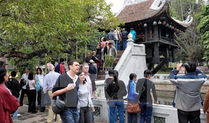 Le nombre de touristes à Ha Noi en hausse de 10% au premier semestre