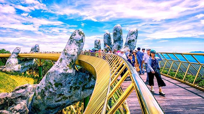 Viet Nam's Golden Bridge ranked among top 100 destinations in 2018