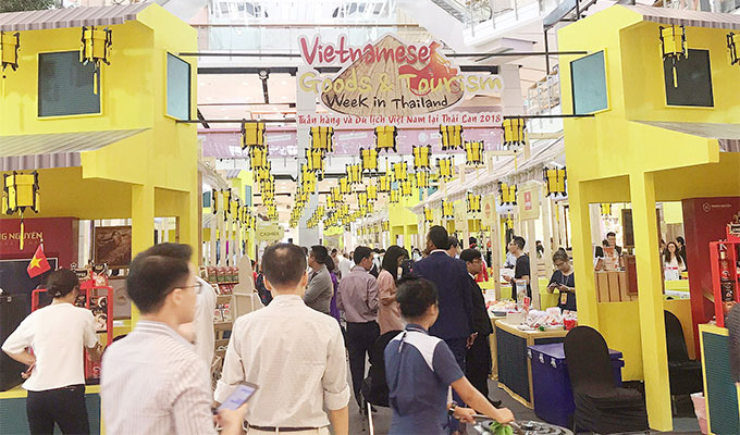 Viet Nam Goods and Tourism Week opens in Thailand