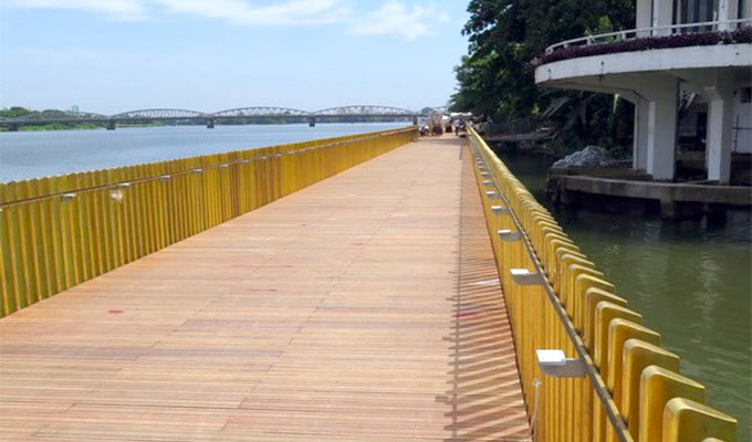 Hue to inaugurate pedestrian road along Huong riverbank in September