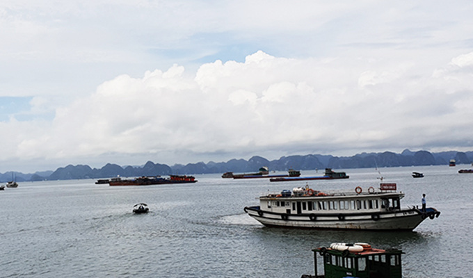 Cảng vụ đường thủy nội địa Quảng Ninh: Đảm bảo an toàn cho du khách dịp cuối năm