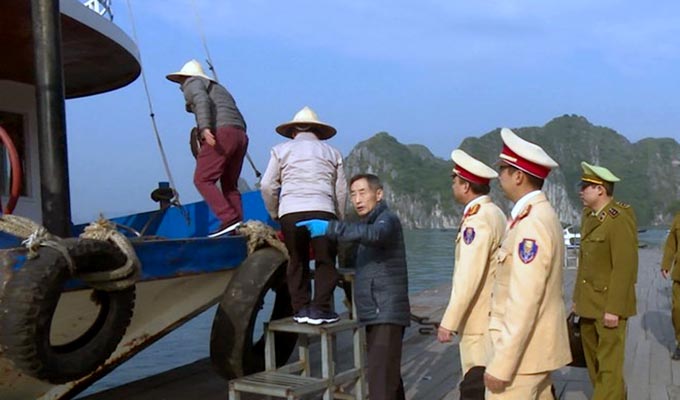Tăng cường quản lý kinh doanh du lịch trên vịnh Hạ Long dịp Tết