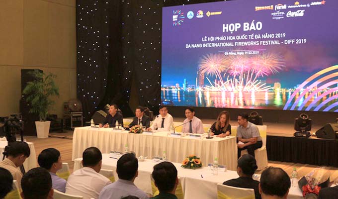 Lễ hội pháo hoa quốc tế Đà Nẵng năm 2019 kéo dài hơn một tháng