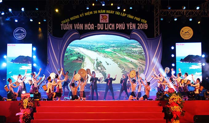 Cùng về nơi đón ánh bình minh đầu tiên trên đất liền Việt Nam tại Tuần Văn hóa - Du lịch Phú Yên 2019 