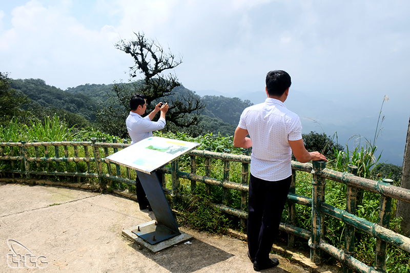 Cao Bang: Phja Oac - Phja Den National Park