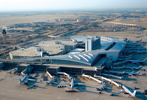 40 công dân Việt Nam đang bị mắc kẹt tại sân bay Dallas, Hoa Kỳ được hỗ trợ kịp thời