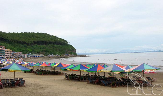 Do Son Beach in Hai Phong, an ideal heaven beach in Viet Nam