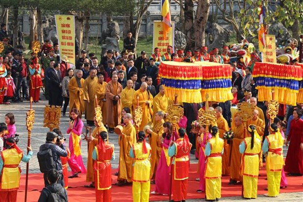 Bai Dinh Pagoda Festival opens in Ninh Binh