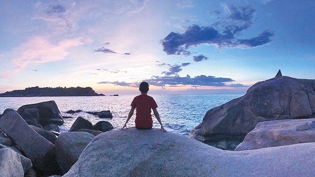 Saluting the sun at Doi Cape in Khanh Hoa