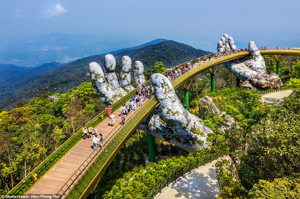 Golden Bridge in Đà Nẵng tops the list of fresh wonders of the world