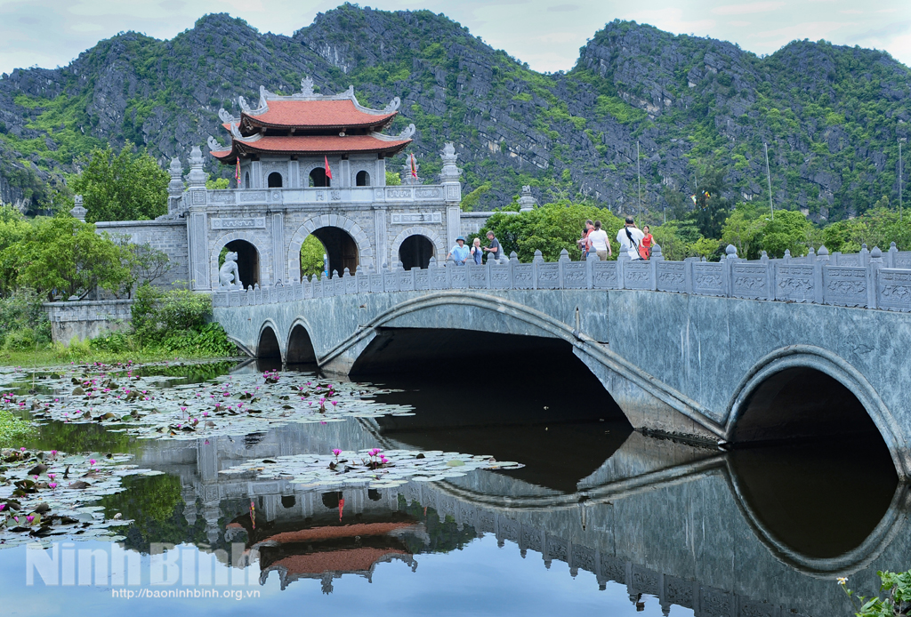 Visit Viet Nam Year 2021 - Hoa Lu, Ninh Binh will open on April 20