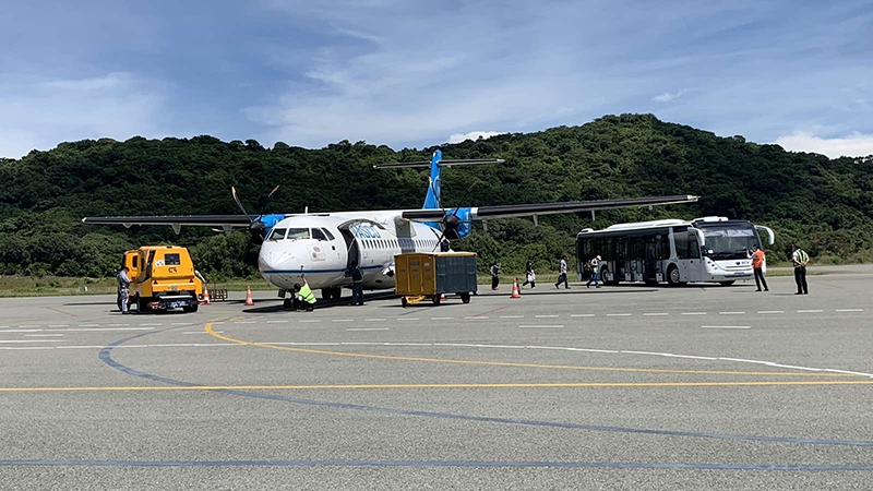 First flight lands at Con Dao Island after months of social distancing