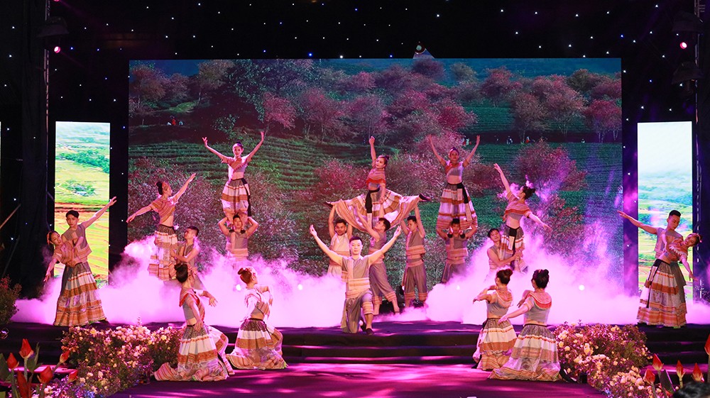Opening Festival "Quintessence of the Northwest - Lao Cai"