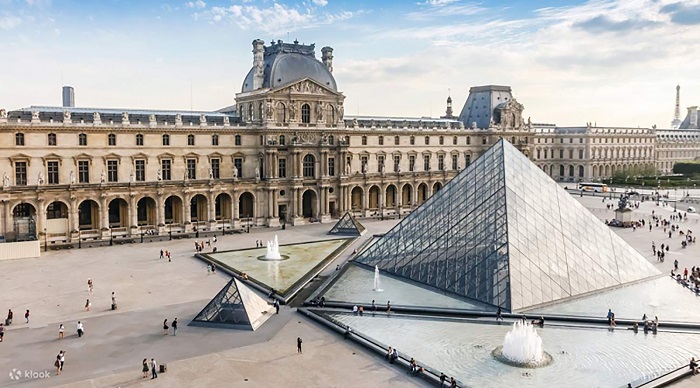 Pháp: Bảo tàng Louvre - độc đáo và hấp dẫn