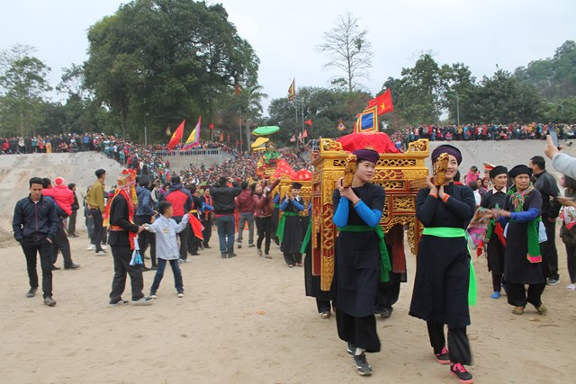 Yên Bái: Lễ hội đền Đông Cuông vào Danh mục di sản văn hóa phi vật thể cấp quốc gia