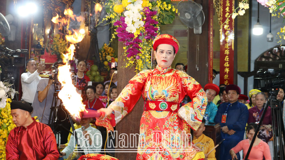 Bảo tồn và phát huy di sản văn hóa phi vật thể “Nghi lễ Chầu văn của người Việt” tại Nam Định