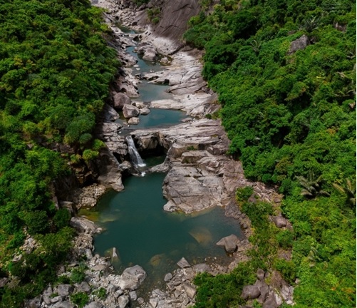 Exploring Phun abyss in Phu Yen