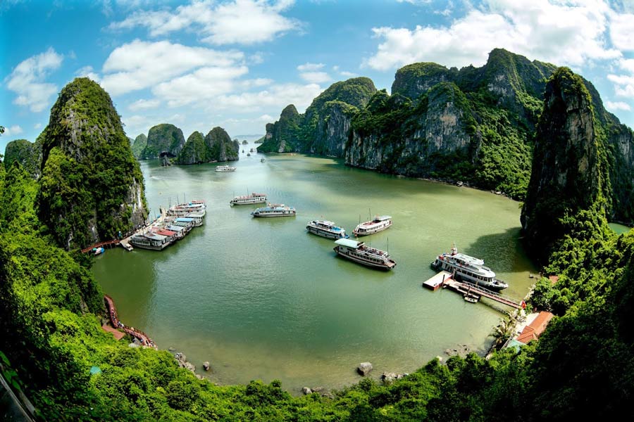 India news media reveals 7 tourist magnet destinations in Vietnam