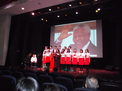 Hanoi célèbre Noël par des «Mélodies d’amitié» interprétées par des malvoyants