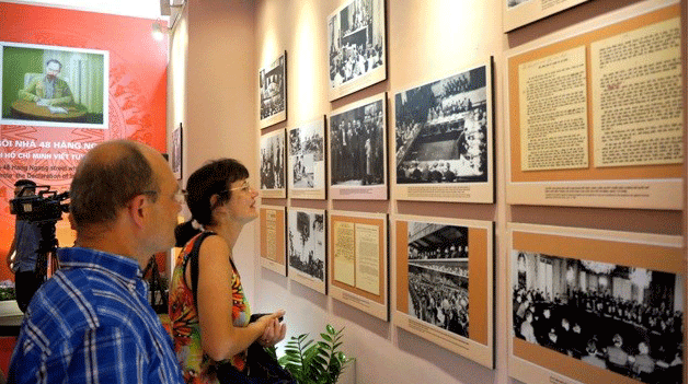 Exposition thématique sur «La maison N° 48 rue Hàng Ngang»