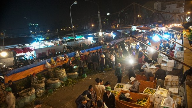 Conde Nast Traveler lists Long Bien Market a world's best 