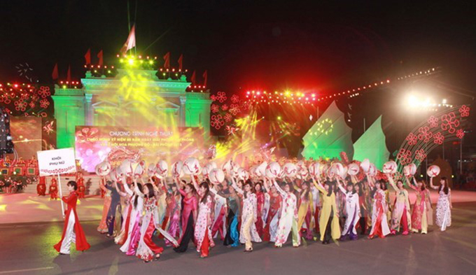 Ouverture de la 5e fête des flamboyants à Hai Phong