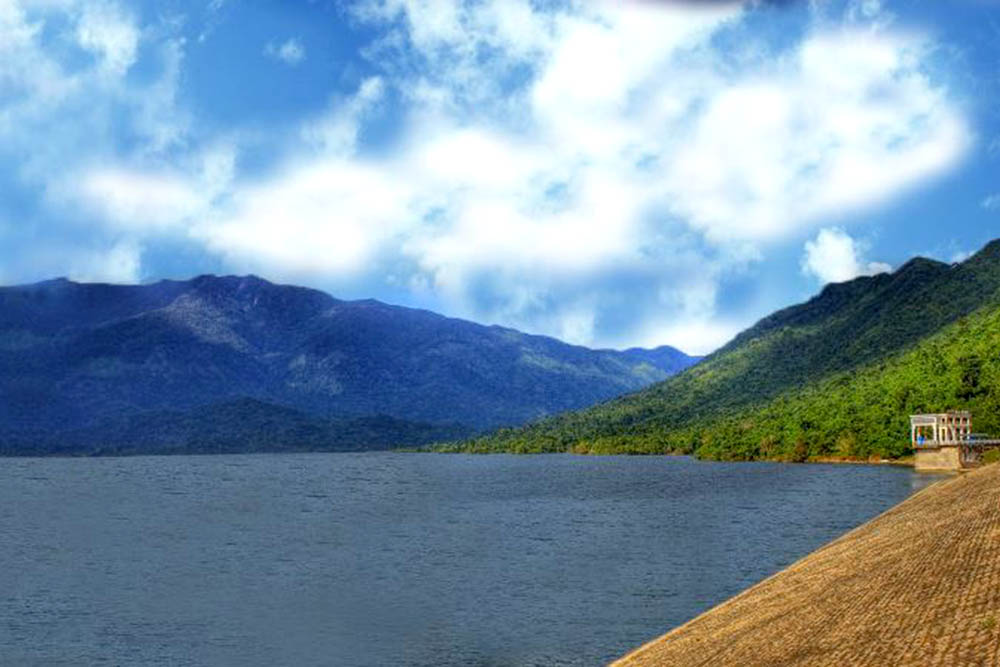 Visite de plus grand lac de Khanh Hoa