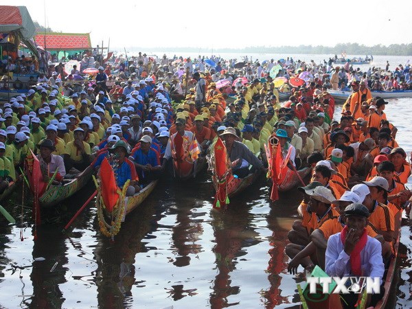 Fête culturelle, sportive et touristique des Khmers à Kien Giang