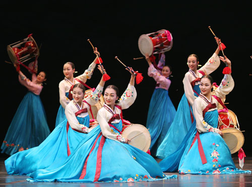 La R. de Corée présente les sommets de sa culture au Vietnam