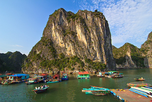 Cua Van (Quang Ninh) listed in top 16 most beautiful coastal towns of the world