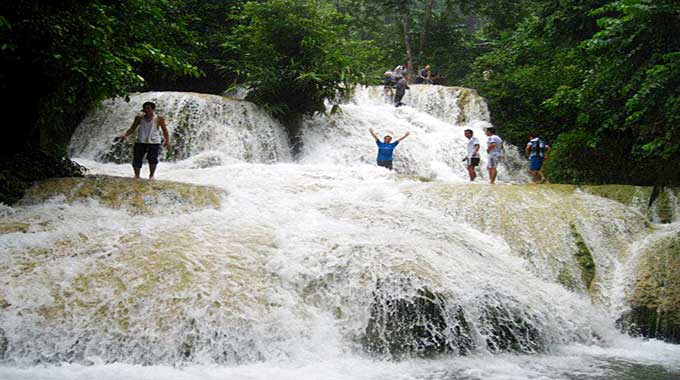 Explore one of Viet Nam's most special waterfalls in Thanh Hoa