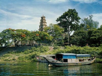 Exploitation des avantages du tourisme spirituel à Hue