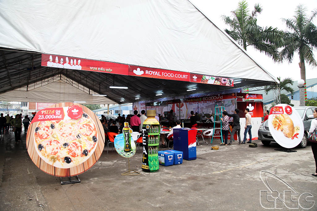 Khu ẩm thực tại Hội chợ Du lịch Quốc tế Việt Nam - VITM Hà Nội 2014