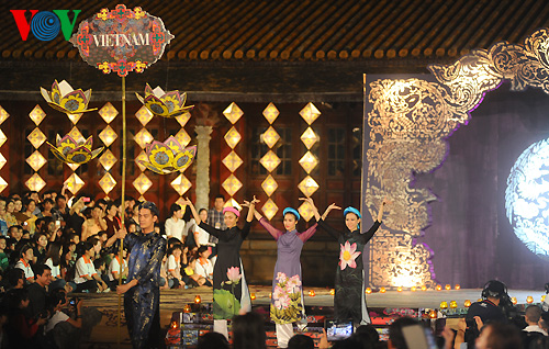 Festival de Hue 2014: «Nuit orientale», distinguée, impressionnante