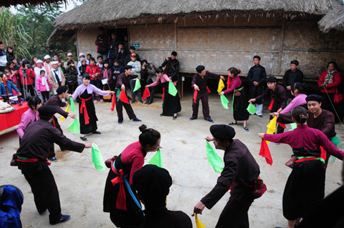 San Chay people’s dance recognised as national intangible cultural heritage