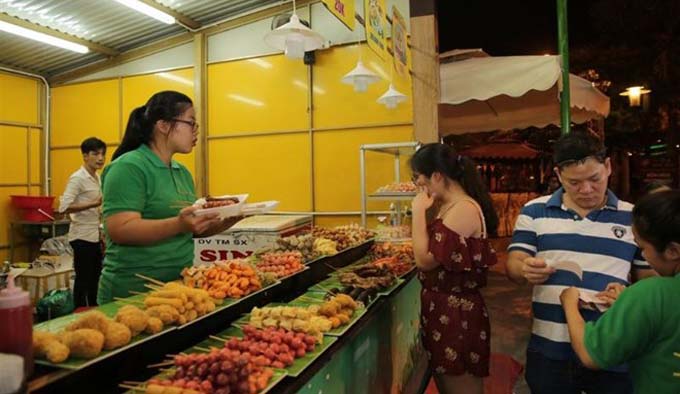 河内市首次举行2018年美食文化节