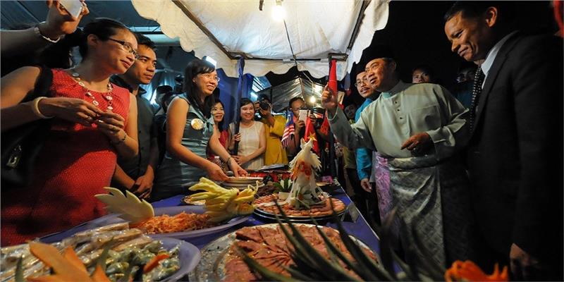 Le Vietnam au premier Festival de la culture et de la gastronomie asiatique en Ukraine