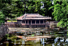 Germany helps conserve Hue relic