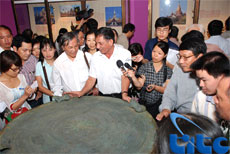 Hanoi hosts exhibition of ancient Asian artifacts 