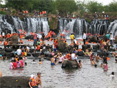 A VND100,000 trip to Giang Dien Waterfall 