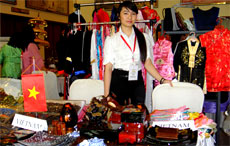 Vietnam attends ASEAN Bazaar and Tourism Exhibition 