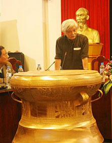 Bronze drums cast for Hanoi millennial celebration