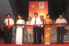 Exhibition on late President Ho opens 