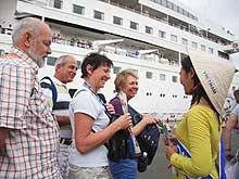 Saigontourist receives 2,000 maritime tourists