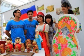 First ever Hanoi Carnival features diverse cultures