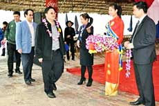 Saigontourist welcomes MV Henna cruise ship 