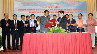 Vietnamese, Lao localities boost tourism cooperation