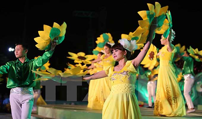 Gala night closes Da Lat Flower Festival