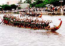 Un grand festival des Khmers du Nam Bô à Cân Tho